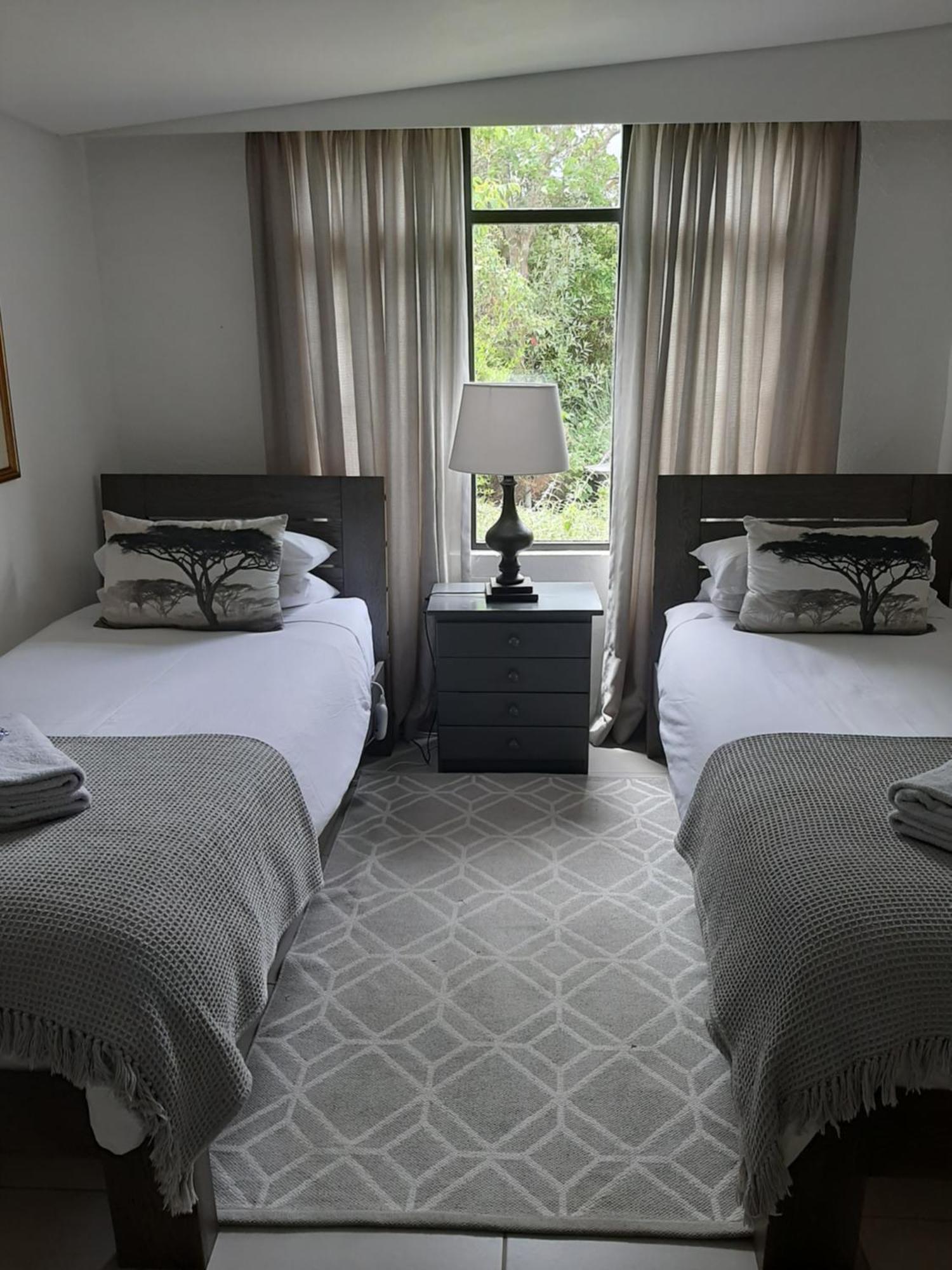 Mountain View Swellendam Apartment Bagian luar foto