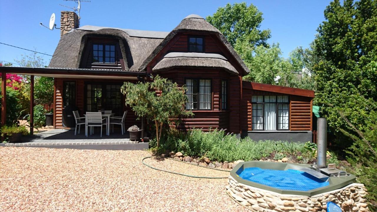 Mountain View Swellendam Apartment Bagian luar foto