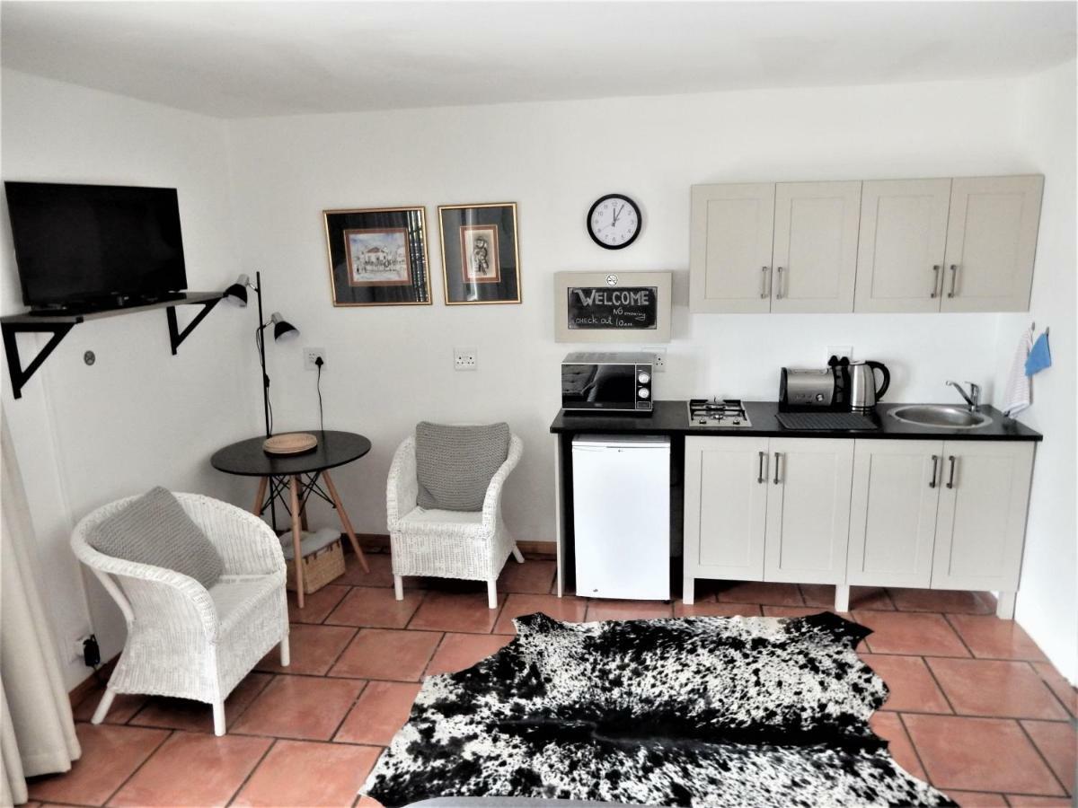 Mountain View Swellendam Apartment Bagian luar foto